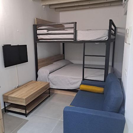 Triana75 Apartment Севиля Екстериор снимка