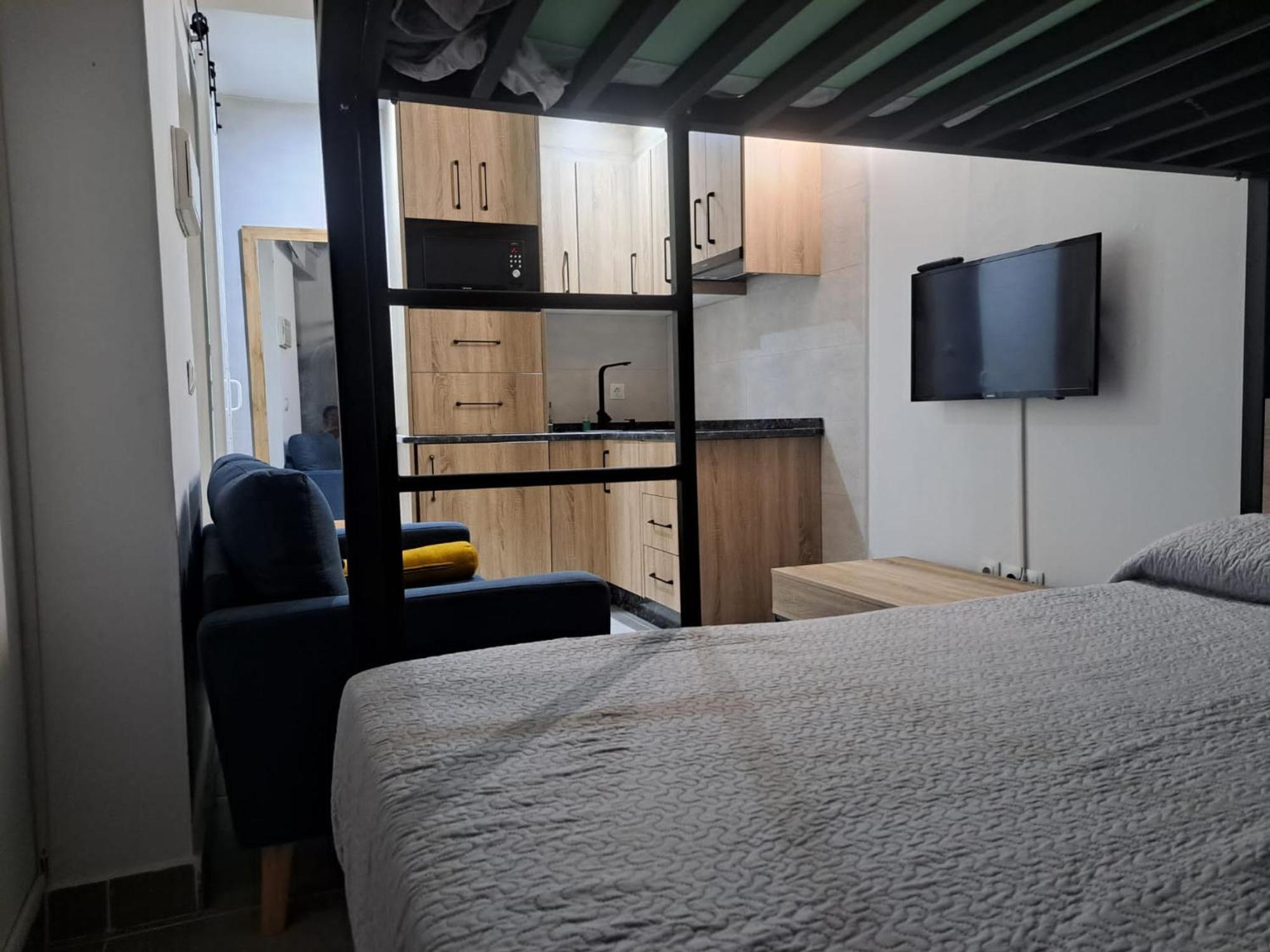 Triana75 Apartment Севиля Екстериор снимка